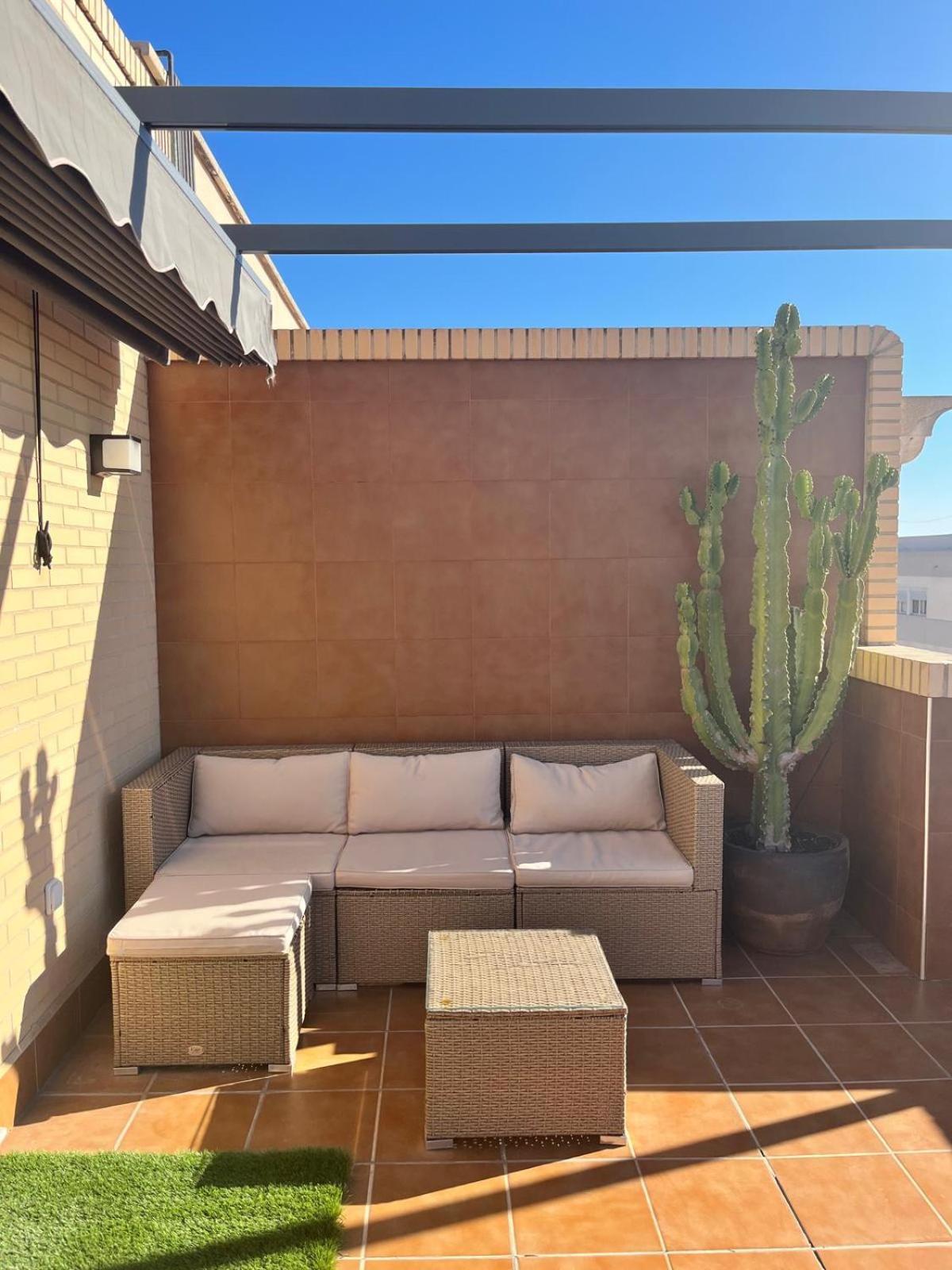 SaguntoLuminoso Atico Con Terraza, Vistas Y Gymアパートメント エクステリア 写真